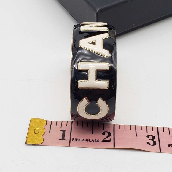 100% Authentic CHANEL BANGLE Brand New - Picture 6 of 16